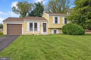 100 Willow Ct, Harrisburg, PA 17110 - Photo 1