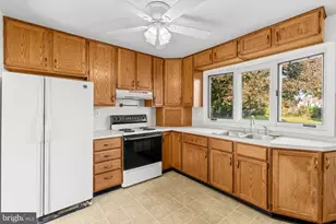 1010 Collingswood, Harrisburg, PA 17109 - Photo 9