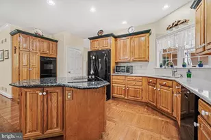 1905 Christopher Pl, Harrisburg, PA 17110 - Photo 15
