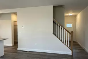 141 Magnolia Dr, Middletown, PA 17057 - Photo 5