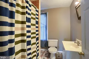 2031 Logan St, Harrisburg, PA 17102 - Photo 19