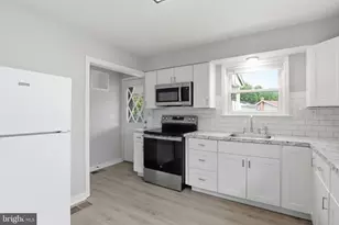 139 Columbia St, Middletown, PA 17057 - Photo 9