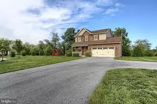 6 Harvey Cir, Hummelstown, PA 17036 - Photo 5