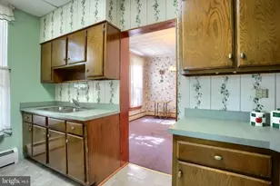 325 Spruce St, Lykens, PA 17048 - Photo 17