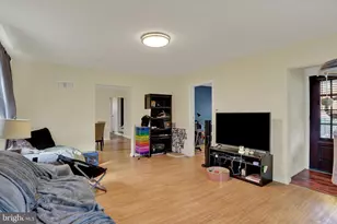 2438 Green St, Harrisburg, PA 17110 - Photo 7