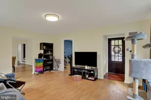 2438 Green St, Harrisburg, PA 17110 - Photo 5