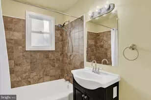 4705 Lancaster St, Harrisburg, PA 17111 - Photo 7