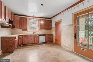 1831 Sycamore St, Harrisburg, PA 17104 - Photo 11