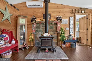 156 Teaberry Ln, Tower City, PA 17980 - Photo 13