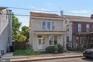 235 W 2nd St, Hummelstown, PA 17036 - Photo 27