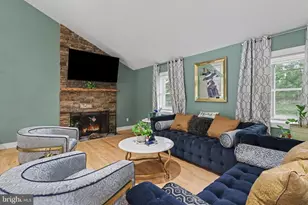 7317 Devonshire Heights Rd, Harrisburg, PA 17111 - Photo 7