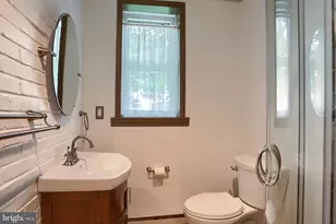 1223 N 14th St, Harrisburg, PA 17103 - Photo 11