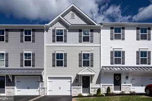 1033 Addie Ln, Harrisburg, PA 17112 - Photo 1