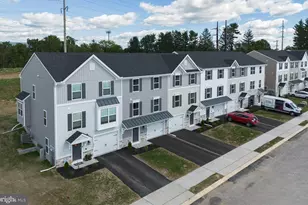 1033 Addie Ln, Harrisburg, PA 17112 - Photo 1