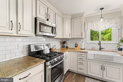 804 Maidstone Road, Harrisburg, PA 17111 - Photo 11