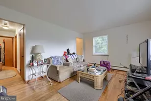 109 Wagner St, Hummelstown, PA 17036 - Photo 3