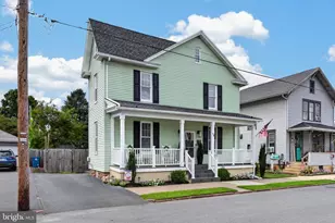 54 Prospect St, Hummelstown, PA 17036 - Photo 3