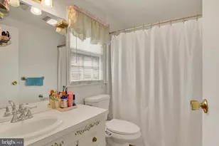 4609 Danbury Rd, Harrisburg, PA 17109 - Photo 23