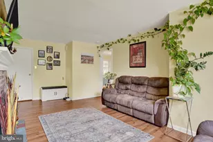 4609 Danbury Rd, Harrisburg, PA 17109 - Photo 7