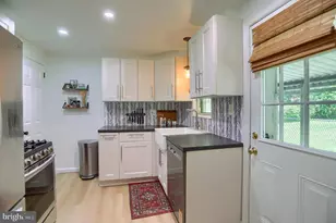 3722 Derry St, Harrisburg, PA 17111 - Photo 9