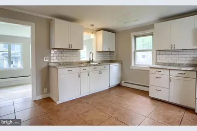 117 W Main Street, Hershey, PA 17033 - Photo 3