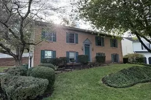 917 Chowning Dr, Hummelstown, PA 17036 - Photo 1