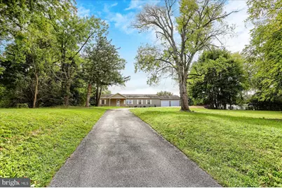 7621 Jonestown Road, Harrisburg, PA 17112 - Photo 3