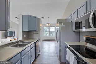 8851 Presidents Dr, Hummelstown, PA 17036 - Photo 7