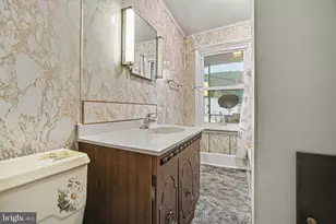 528 S 2nd St, Lykens, PA 17048 - Photo 15
