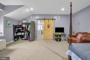 7433 View Crest Dr, Harrisburg, PA 17112 - Photo 27