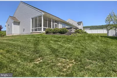 2717 Pin Oak Drive, Harrisburg, PA 17112 - Photo 33