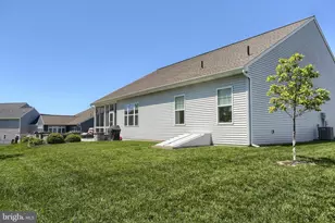 2717 Pin Oak Dr, Harrisburg, PA 17112 - Photo 51