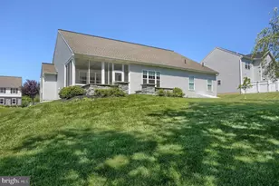 2717 Pin Oak Dr, Harrisburg, PA 17112 - Photo 49