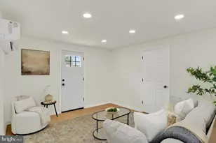 5922 Larue St, Harrisburg, PA 17112 - Photo 13