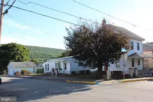 402 Elizabeth St, Williamstown, PA 17098 - Photo 5