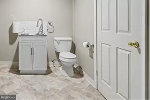 704 Drexel Rd, Harrisburg, PA 17109 - Photo 29