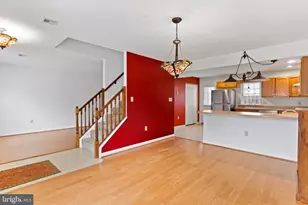 211 Saddle Ridge Dr, Harrisburg, PA 17110 - Photo 3