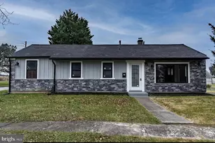 259 Pinecrest Dr, Harrisburg, PA 17110 - Photo 1