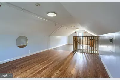 1230 E Chocolate Avenue, Hershey, PA 17033 - Photo 23