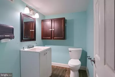 1230 E Chocolate Avenue, Hershey, PA 17033 - Photo 27