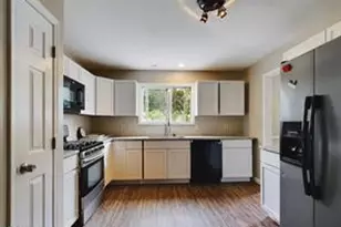 127 S Walnut St, Hummelstown, PA 17036 - Photo 9