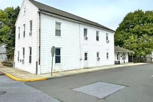 270 W 2nd St, Hummelstown, PA 17036 - Photo 1