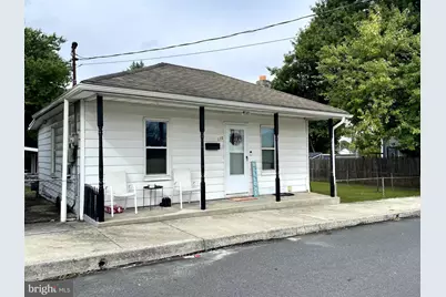 270 W 2nd Street, Hummelstown, PA 17036 - Photo 3