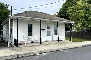 270 W 2nd St, Hummelstown, PA 17036 - Photo 3