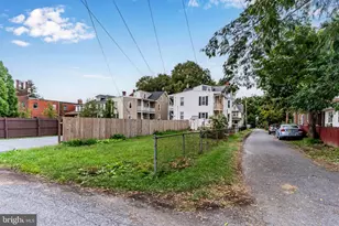 3215 N 4th St, Harrisburg, PA 17110 - Photo 27