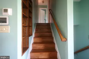 561 Thrush Ct, Harrisburg, PA 17111 - Photo 7