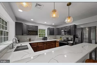 198 Valley Lane, Hummelstown, PA 17036 - Photo 3