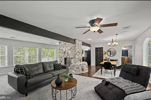 198 Valley Ln, Hummelstown, PA 17036 - Photo 5