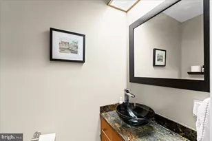 412 Center St, Hershey, PA 17033 - Photo 21