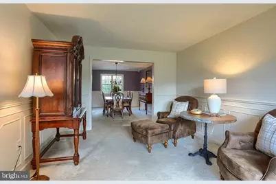 1041 Castle Maine Court, Elizabethtown, PA 17022 - Photo 7